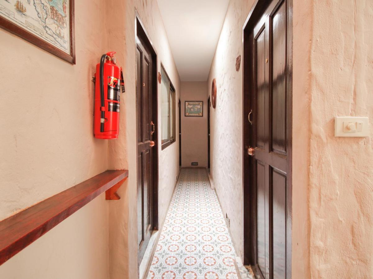 Oyo 1103 Pirates House Hotel جزيرة في في المظهر الخارجي الصورة